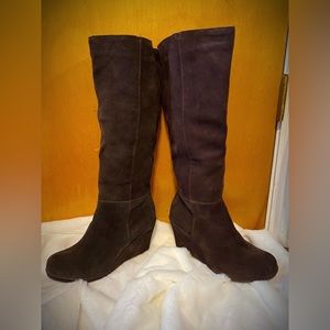 Women’s Bjorndal Zip Up Knee High Brown Suede Wedge Boots